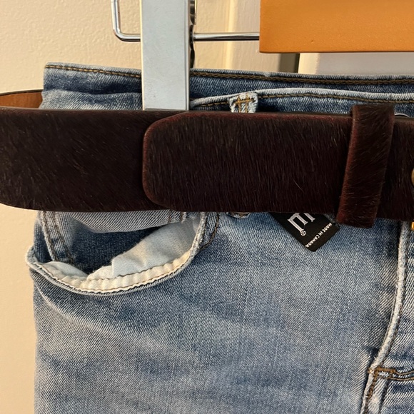 Ladies Brave burgundy leather belt - Picture 4 of 15